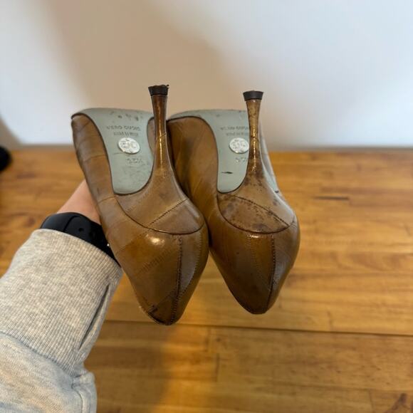 Dolce & Gabbana Italy Spuntata Anguilla Brown Leather Peep Toe Heels Size 35.5 - Picture 5 of 7